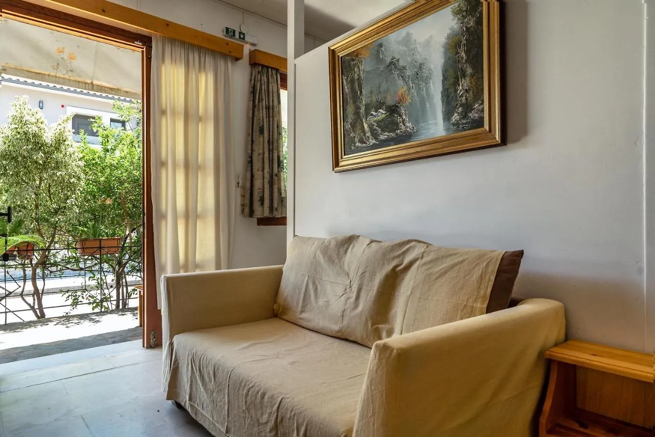 Makis Family Studio Apartment Katelios Greece